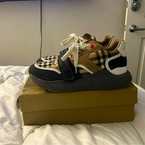 Burberry men sneakers used but plenty of life left
